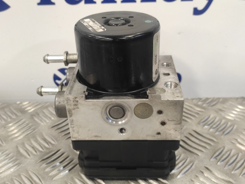 Recambio de abs para chrysler voyager (rg) 2.5 crd cat referencia OEM IAM P04721090AB 25092643323 25020611344