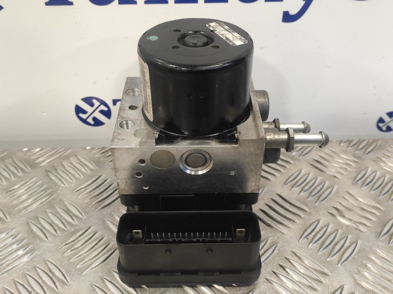 Recambio de abs para chrysler voyager (rg) 2.5 crd cat referencia OEM IAM P04721090AB 25092643323 25020611344