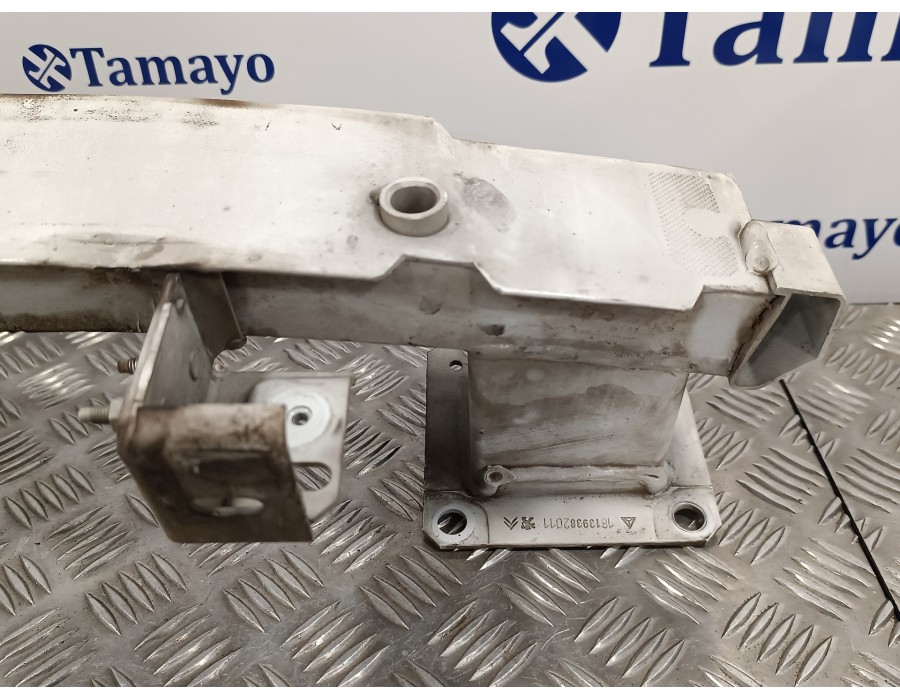 Recambio de refuerzo paragolpes delantero para citroën c5 berlina 1.6 hdi fap referencia OEM IAM 9660501880  
