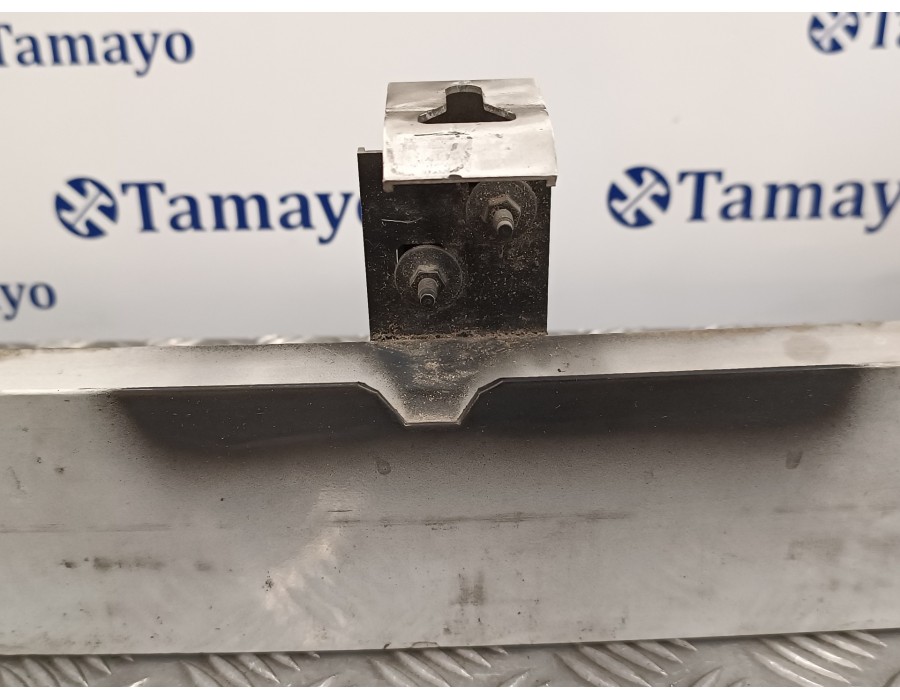 Recambio de refuerzo paragolpes delantero para citroën c5 berlina 1.6 hdi fap referencia OEM IAM 9660501880  