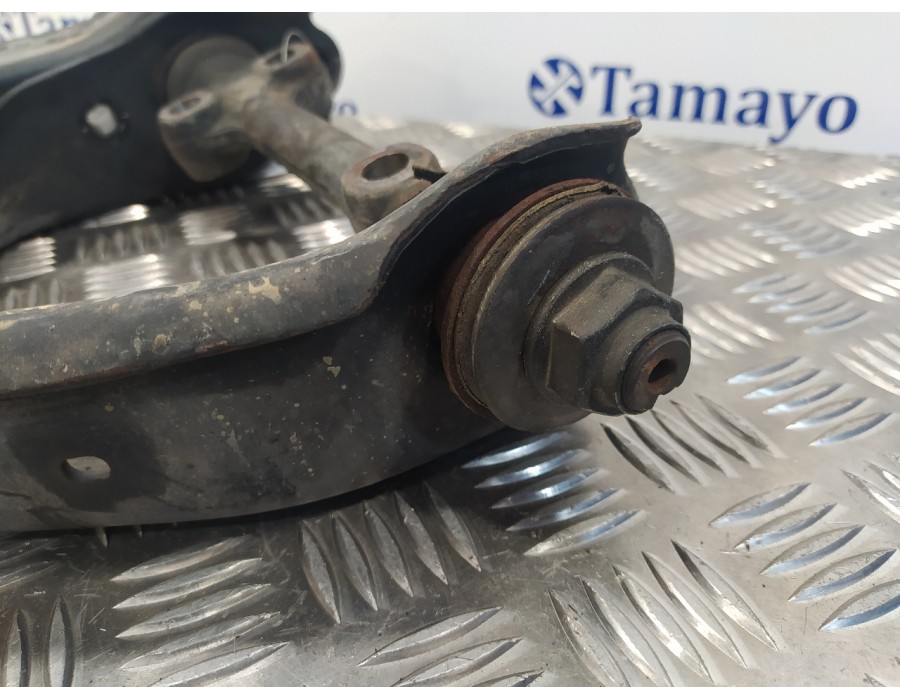 Recambio de brazo suspension superior delantero izquierdo para toyota 4-runner (n13) 3.0 turbodiesel referencia OEM IAM   