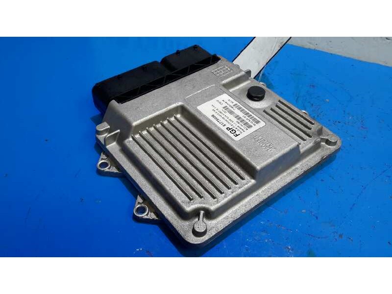 Recambio de centralita motor uce para fiat panda (169) 1.3 jtd cat referencia OEM IAM 51775008  7160000504