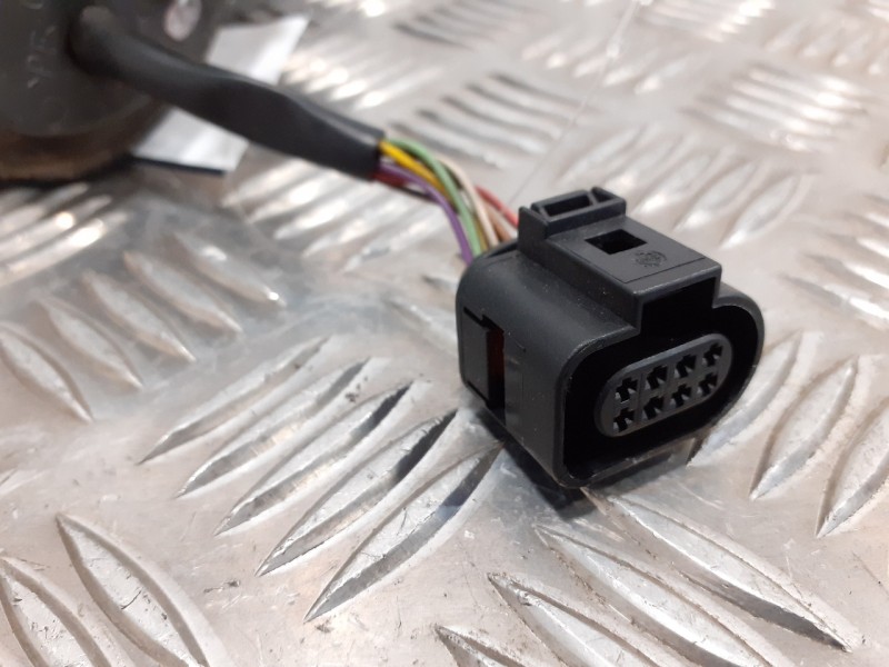Recambio de retrovisor derecho para seat leon (1p1) 1.9 tdi referencia OEM IAM   
