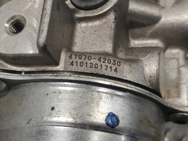 Recambio de depresor freno / bomba vacio para toyota rav4 referencia OEM IAM 4707042030  