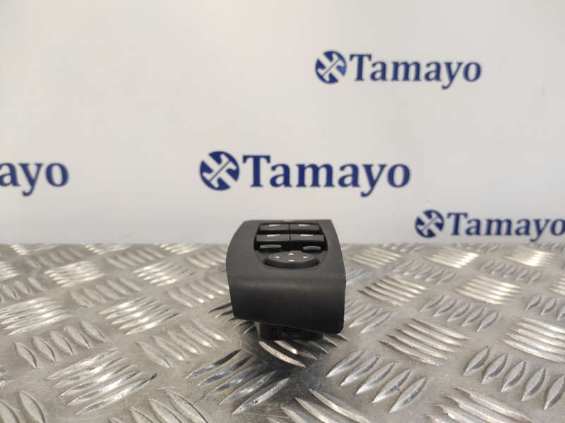 Recambio de mando elevalunas delantero izquierdo para bmw serie 2 gran tourer (f46) referencia OEM IAM  18704610 9297349