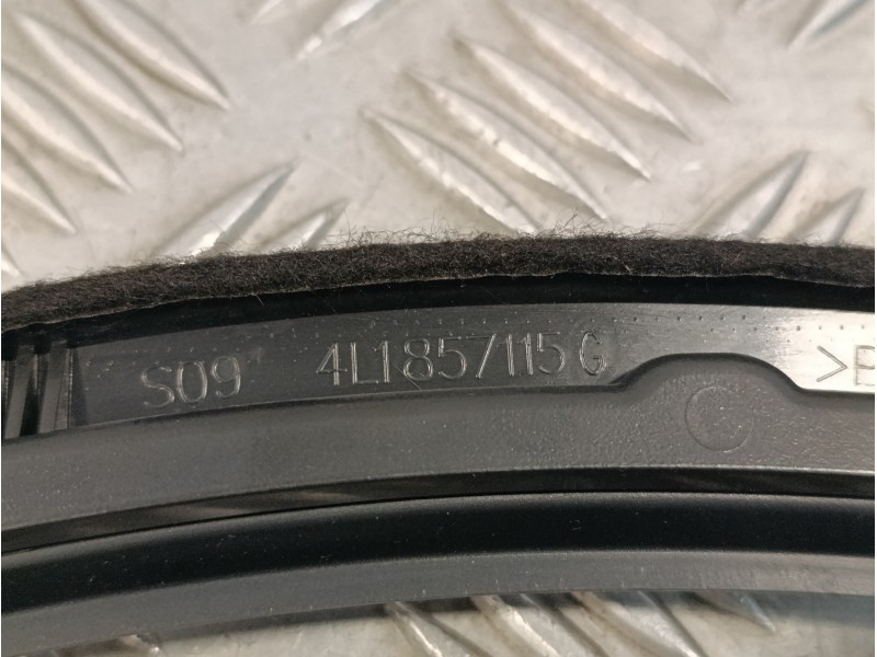Recambio de embellecedor salpicadero para audi q7 (4l) 3.0 v6 24v tdi referencia OEM IAM 4L1857115G  