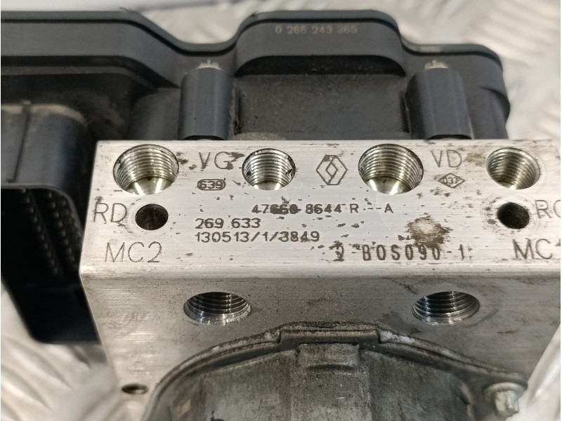 Recambio de abs para renault clio iv 1.5 dci diesel fap referencia OEM IAM 476608644R 0265956035 2265106455