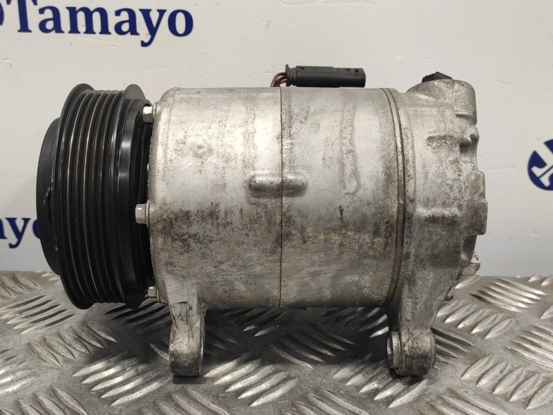 Recambio de compresor aire acondicionado para mini countryman (f60) referencia OEM IAM 64526826879 6452682687901 21137510