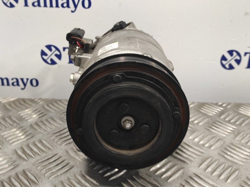 Recambio de compresor aire acondicionado para mini countryman (f60) referencia OEM IAM 64526826879 6452682687901 21137510