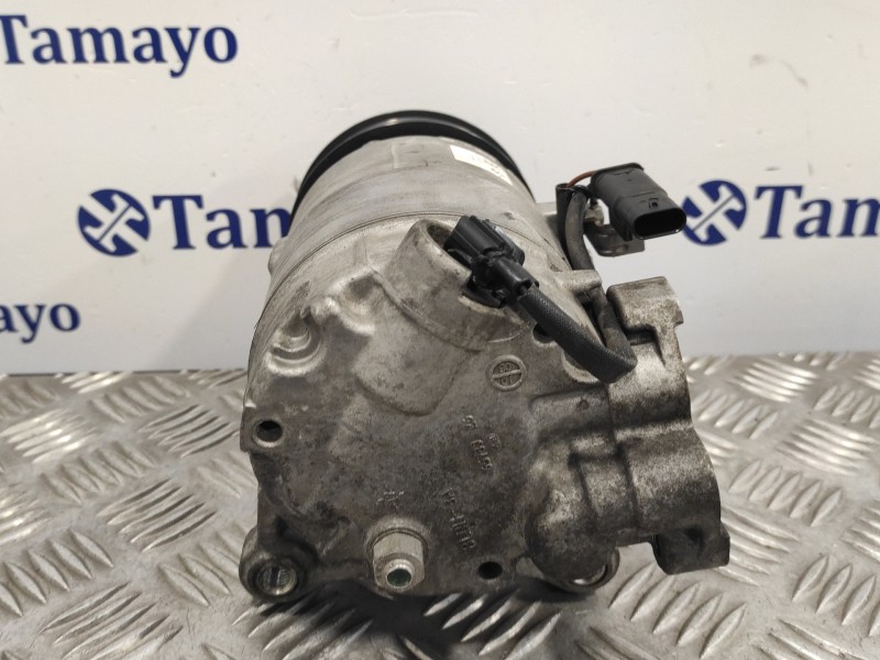 Recambio de compresor aire acondicionado para mini countryman (f60) referencia OEM IAM 64526826879 6452682687901 21137510