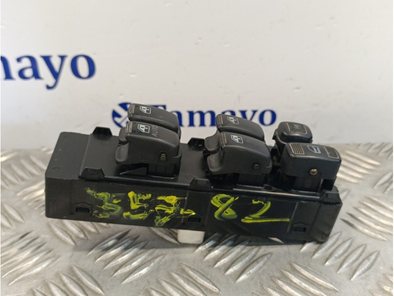 Recambio de mando elevalunas delantero izquierdo para hyundai trajet (fo) 2.0 crdi cat referencia OEM IAM 621W02250  620W03030