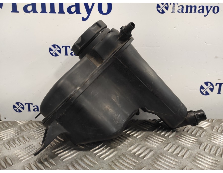 Recambio de deposito expansion para bmw serie 1 berlina (e81/e87) 2.0 cat referencia OEM IAM 17137567462  10617211