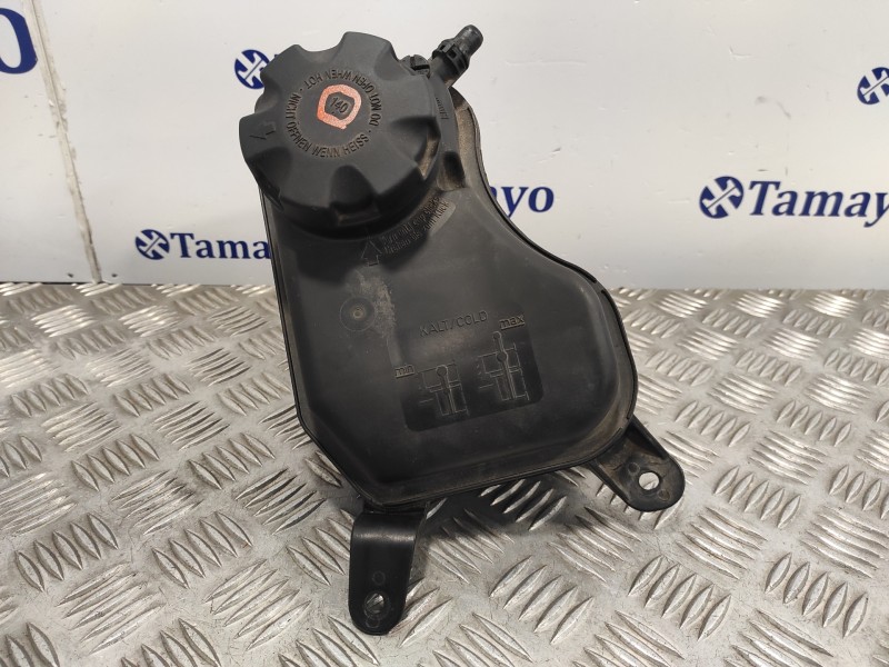 Recambio de deposito expansion para bmw serie 1 berlina (e81/e87) 2.0 cat referencia OEM IAM 17137567462  10617211
