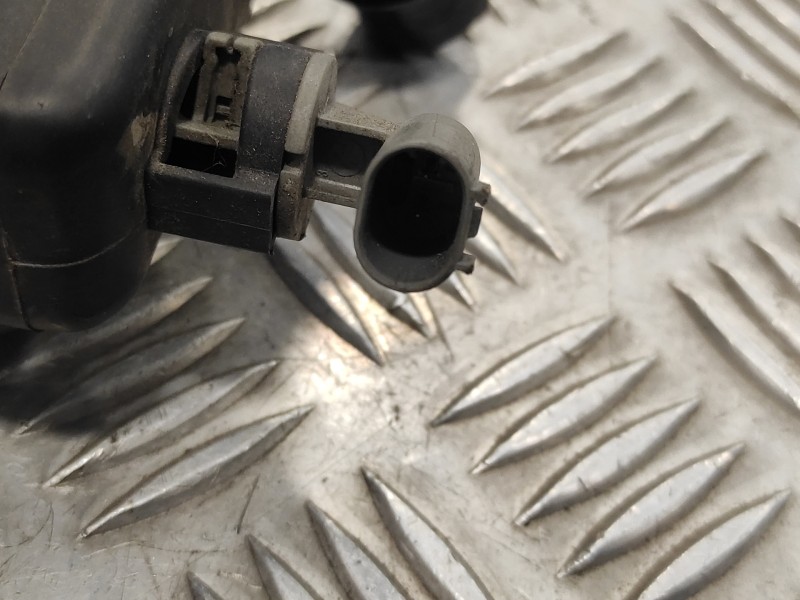 Recambio de deposito expansion para bmw serie 1 berlina (e81/e87) 2.0 cat referencia OEM IAM 17137567462  10617211