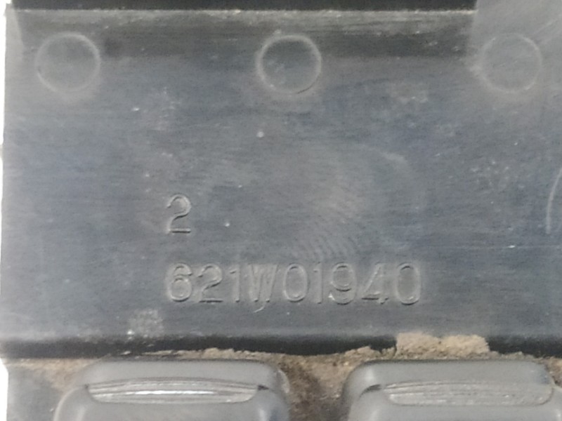 Recambio de mando elevalunas delantero izquierdo para hyundai h 1 2.5 crdi cat referencia OEM IAM 621W01940  