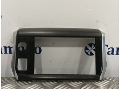 Recambio de moldura para peugeot 2008 (--.2013) 1.2 12v e-thp / puretech referencia OEM IAM 9673861377  