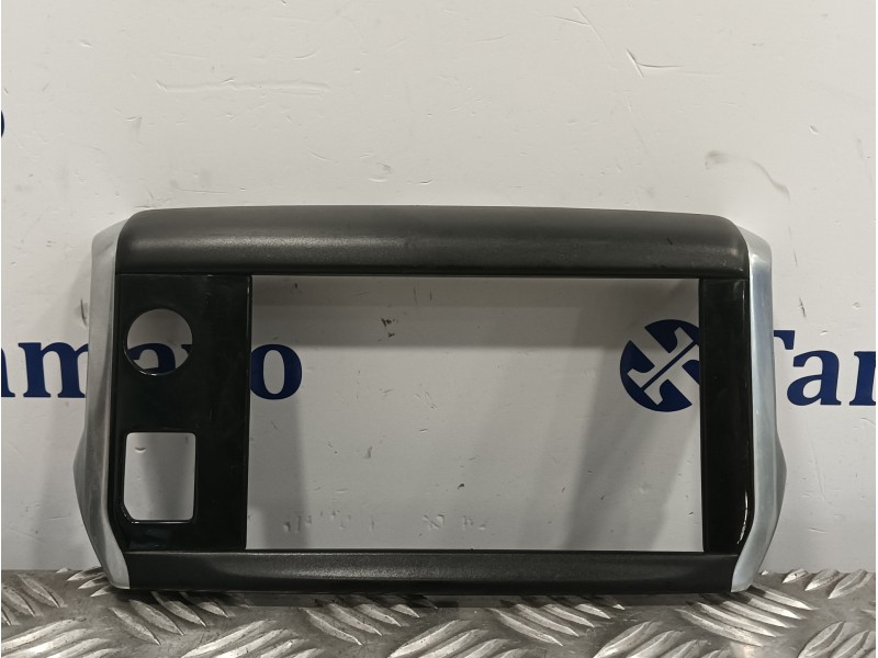 Recambio de moldura para peugeot 2008 (--.2013) 1.2 12v e-thp / puretech referencia OEM IAM 9673861377  