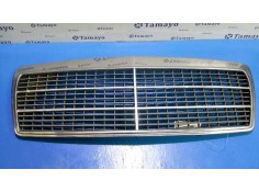 Recambio de rejilla delantera para mercedes-benz clase e (w210) berlina 2.8 24v cat referencia OEM IAM 2108800083  