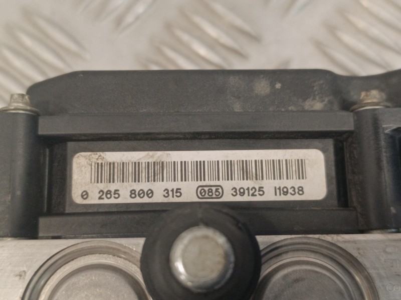 Recambio de abs para fiat punto berlina (188) 1.2 cat referencia OEM IAM 0265231331 46836768 0265800315
