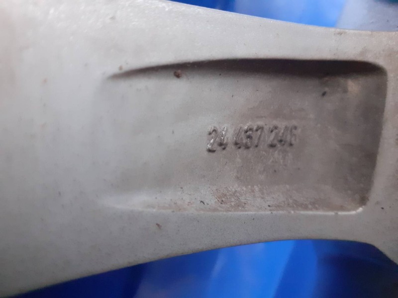 Recambio de llanta para opel astra g cabrio 1.8 16v referencia OEM IAM 24437246  
