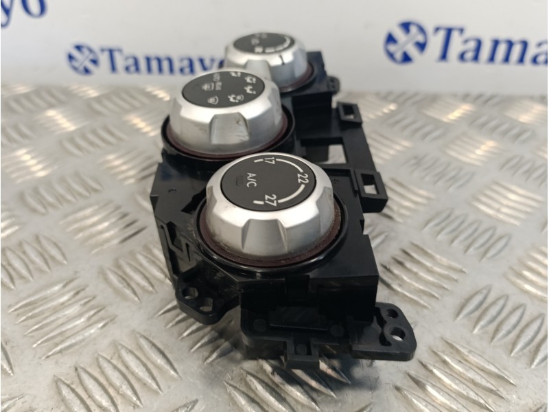 Recambio de mando climatizador para subaru impreza g12 2.0 diesel cat referencia OEM IAM 72311SC110  T1007772LC
