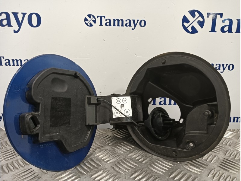Recambio de tapa exterior combustible para renault clio v 1.0 tce referencia OEM IAM 788269092R  