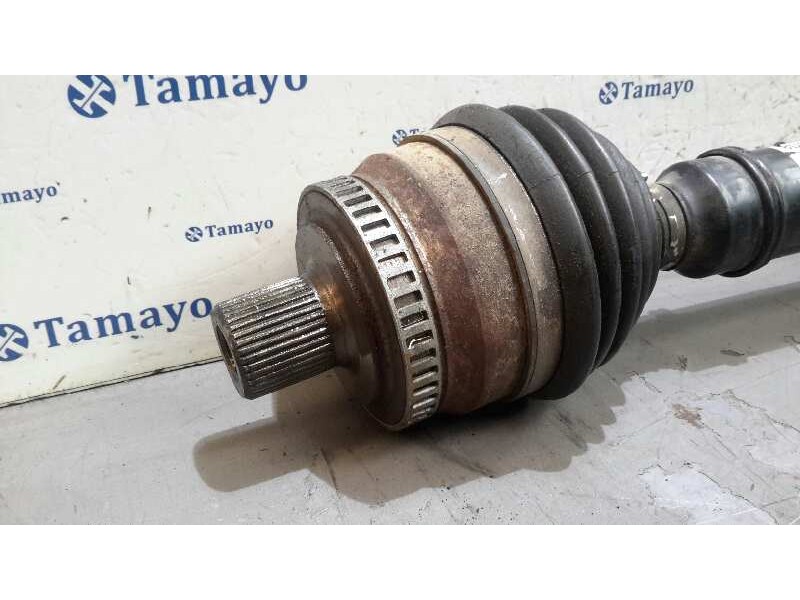 Recambio de transmision delantera derecha para audi a4 avant (b5) 2.5 v6 24v tdi referencia OEM IAM 8D0407272AK  