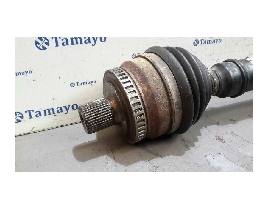 Recambio de transmision delantera derecha para audi a4 avant (b5) 2.5 v6 24v tdi referencia OEM IAM 8D0407272AK  
