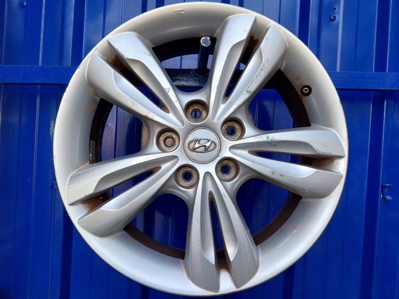 Recambio de llanta para hyundai ix35 1.7 crdi cat referencia OEM IAM 52910-2S200  529102S200