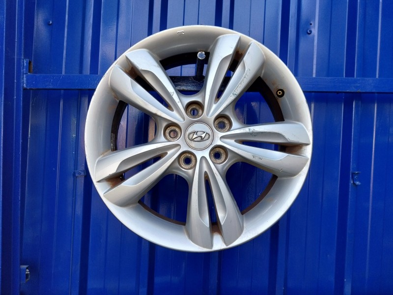 Recambio de llanta para hyundai ix35 1.7 crdi cat referencia OEM IAM 52910-2S200  529102S200
