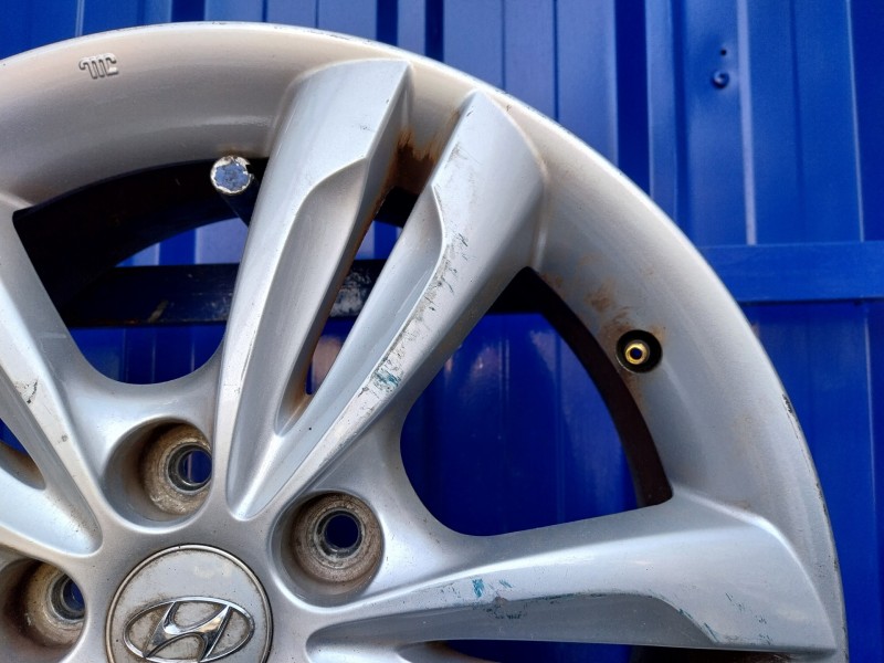 Recambio de llanta para hyundai ix35 1.7 crdi cat referencia OEM IAM 52910-2S200  529102S200