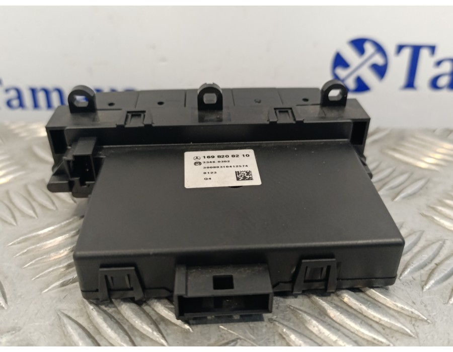 Recambio de interruptor para mercedes-benz clase b (w245) 2.0 cdi cat referencia OEM IAM 1698208210  33460302