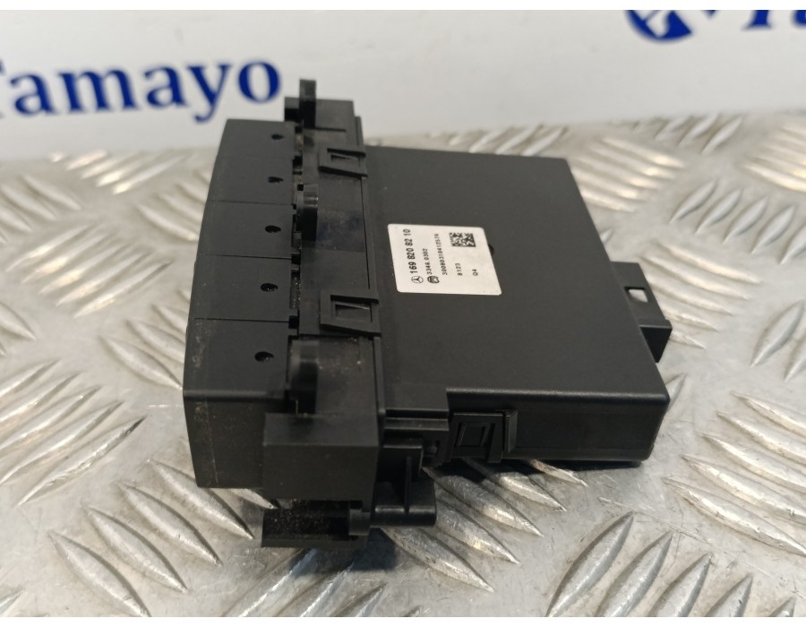 Recambio de interruptor para mercedes-benz clase b (w245) 2.0 cdi cat referencia OEM IAM 1698208210  33460302