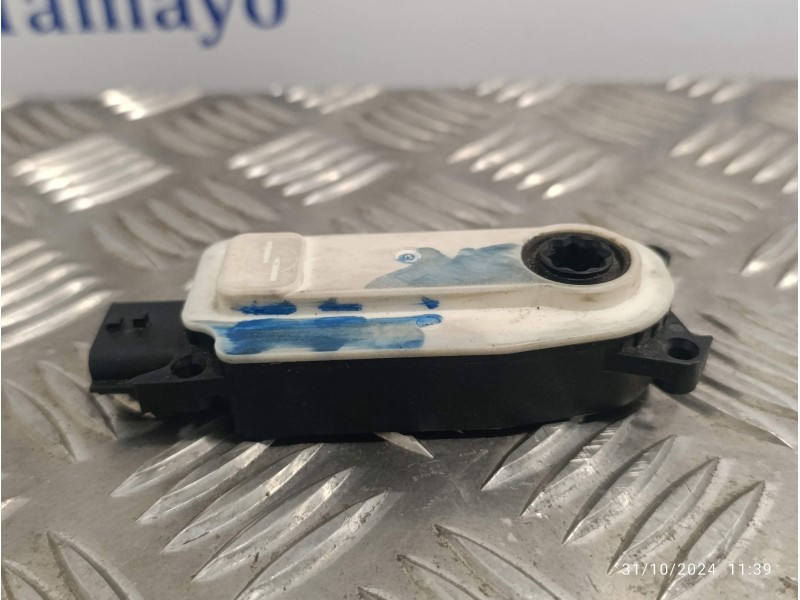 Recambio de motor calefaccion para renault clio v 1.0 tce referencia OEM IAM 6477R1012A  