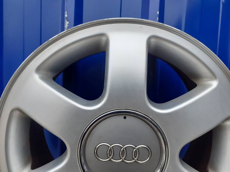 Recambio de llanta para audi a3 (8l) 1.9 tdi referencia OEM IAM 8L0601025F  