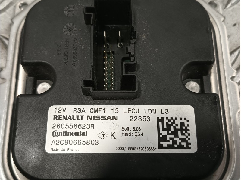 Recambio de centralita faros xenon para renault clio v 1.0 tce referencia OEM IAM 260556623R  A2C90665803