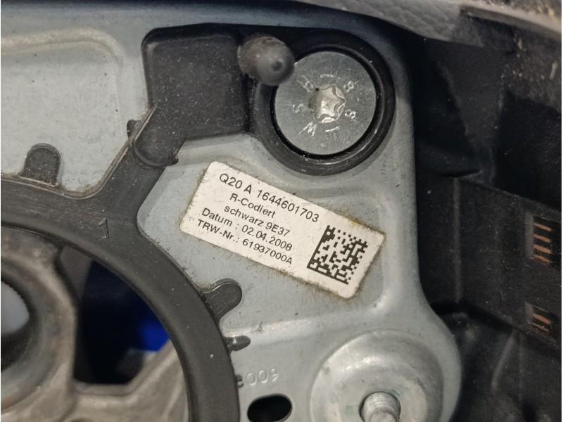 Recambio de volante para mercedes-benz clase b (w245) 2.0 cdi cat referencia OEM IAM A1644601703 A1698207910 A1698207810