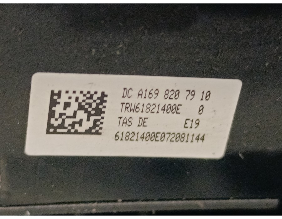 Recambio de volante para mercedes-benz clase b (w245) 2.0 cdi cat referencia OEM IAM A1644601703 A1698207910 A1698207810