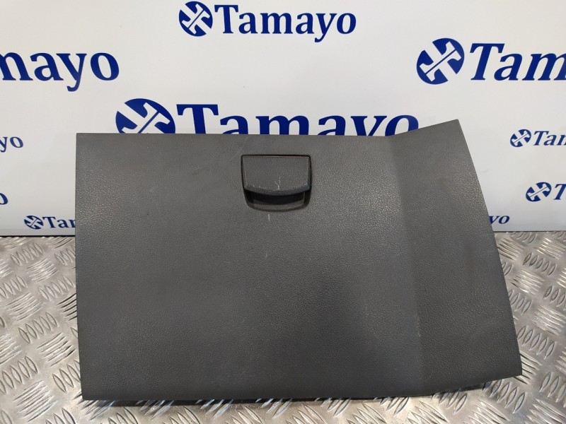 Recambio de guantera para ssangyong kyron 2.0 referencia OEM IAM 7772009000  