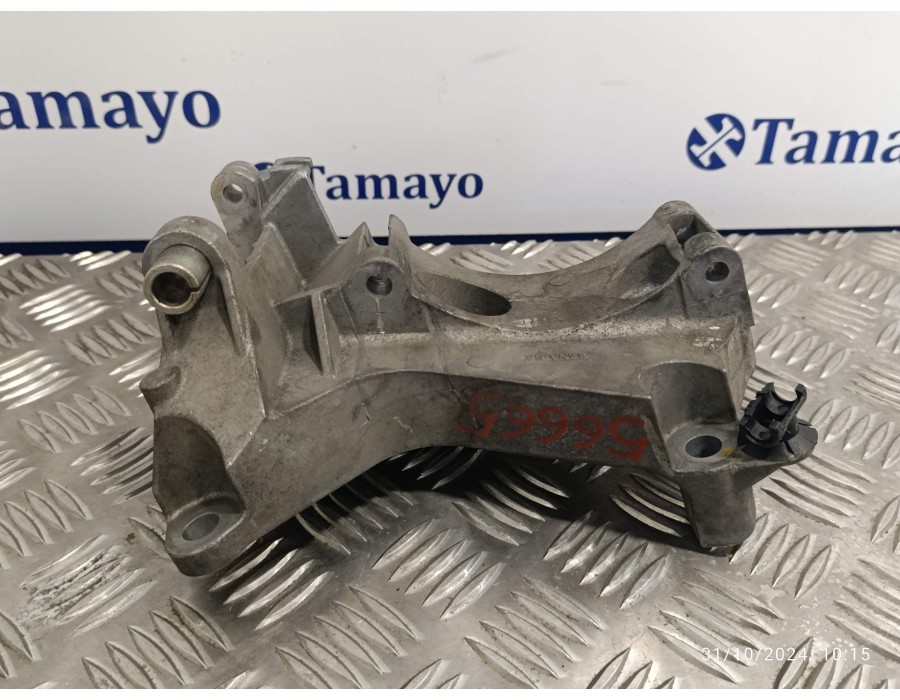 Recambio de soporte alternador para renault kangoo (f/kc0) 1.5 dci diesel referencia OEM IAM 8200185605  