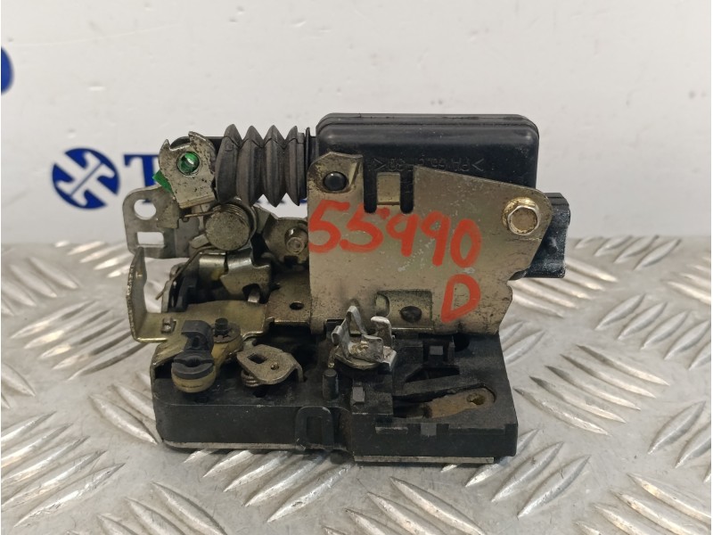 Recambio de cerradura puerta delantera derecha para iveco daily caja cerrada (2006 =>) 2.3 diesel referencia OEM IAM   