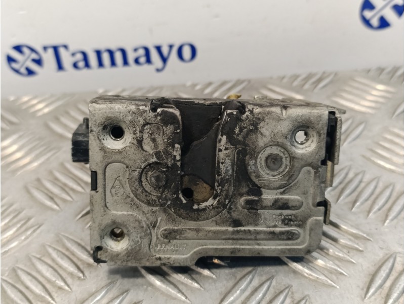 Recambio de cerradura puerta delantera derecha para iveco daily caja cerrada (2006 =>) 2.3 diesel referencia OEM IAM   