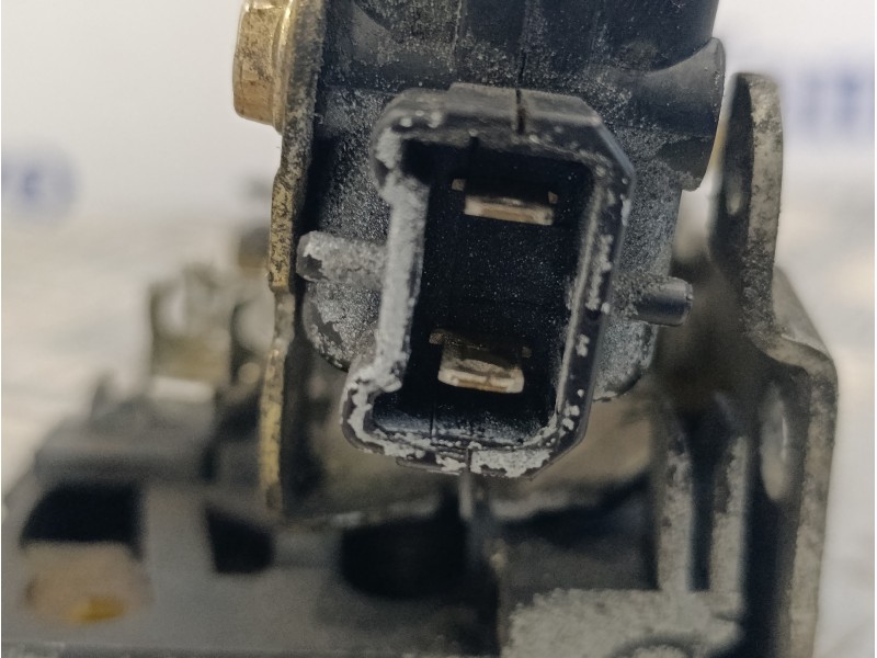 Recambio de cerradura puerta delantera derecha para iveco daily caja cerrada (2006 =>) 2.3 diesel referencia OEM IAM   