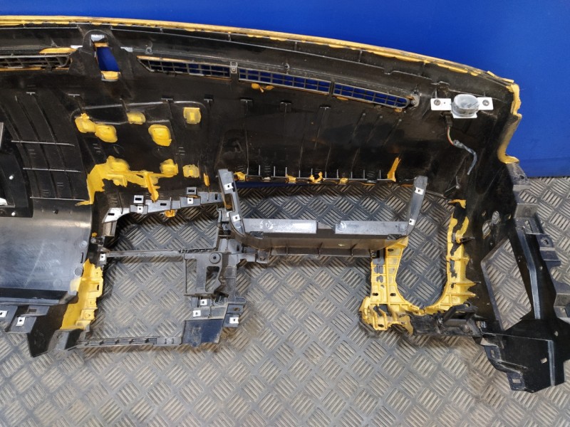 Recambio de salpicadero para ssangyong kyron 2.0 referencia OEM IAM 7650A09010  