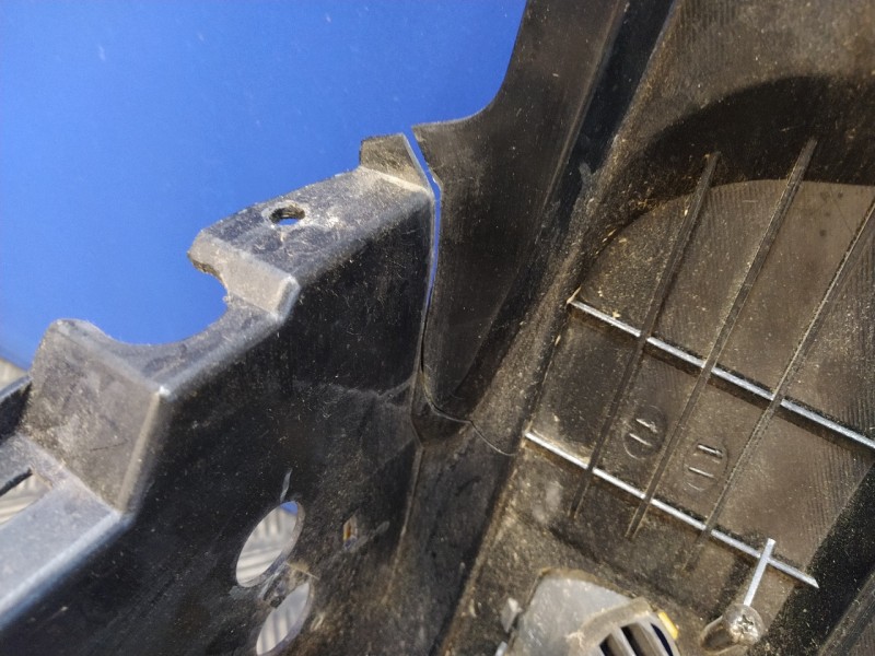 Recambio de salpicadero para ssangyong kyron 2.0 referencia OEM IAM 7650A09010  