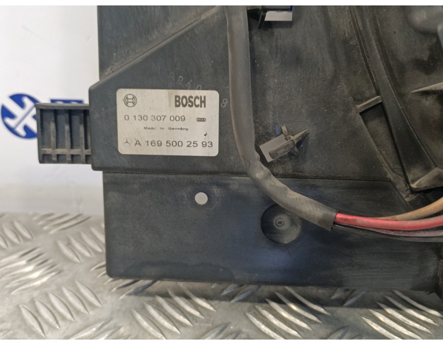 Recambio de electroventilador para mercedes-benz clase b (w245) 2.0 cdi cat referencia OEM IAM A1695002593 A1698203542 013030700