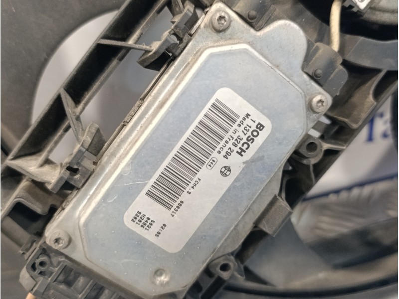 Recambio de electroventilador para mercedes-benz clase b (w245) 2.0 cdi cat referencia OEM IAM A1695002593 A1698203542 013030700
