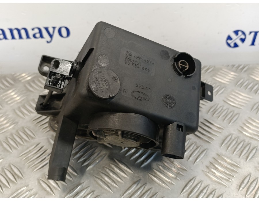 Recambio de faro antiniebla derecho para opel corsa c 1.4 16v referencia OEM IAM 90534969  