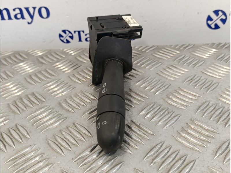Recambio de mando limpia para dacia sandero 1.5 dci diesel fap cat referencia OEM IAM 8200792586  901057667
