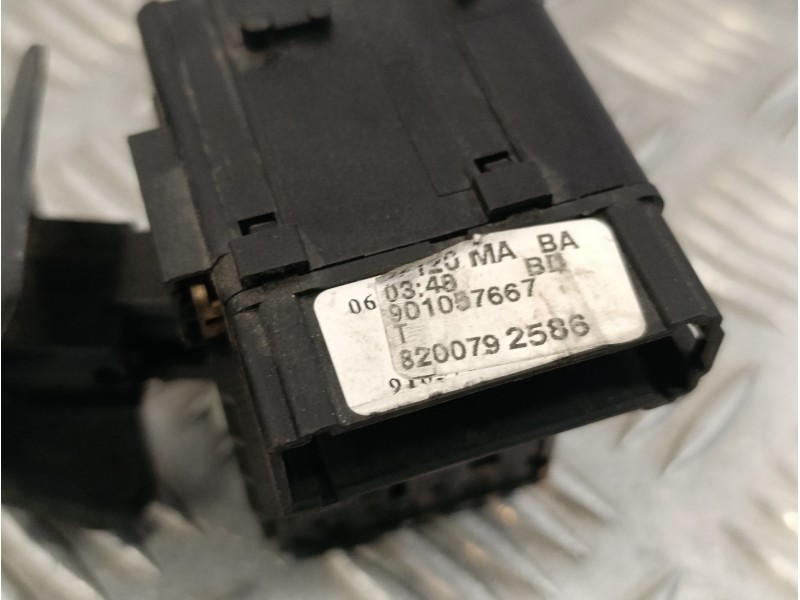 Recambio de mando limpia para dacia sandero 1.5 dci diesel fap cat referencia OEM IAM 8200792586  901057667